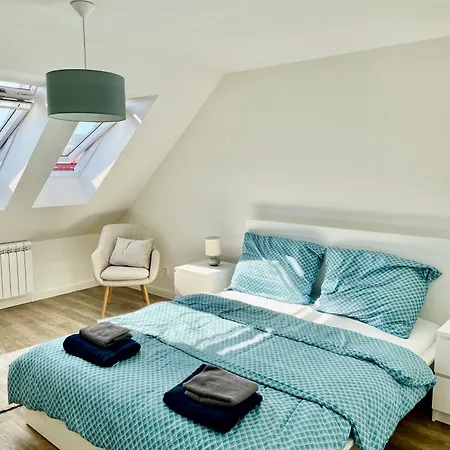 Petrska 33 Design 2-room * Prague
